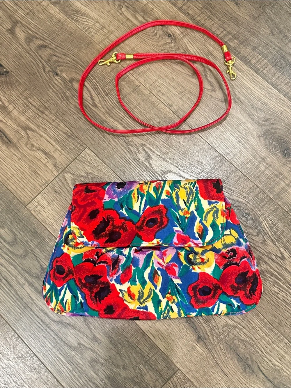 J. Renee’ Red Floral Crossbody / Clutch Bag